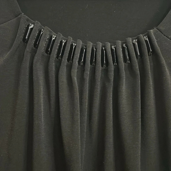 Maggie Barnes black top 00x/14w - Picture 4 of 5